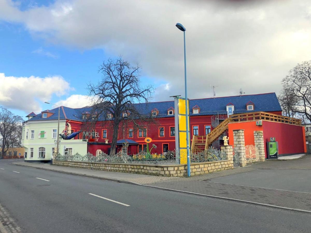 Hotel Eulenspiegel - Das Erlebnishotel In Riesa Exterior foto